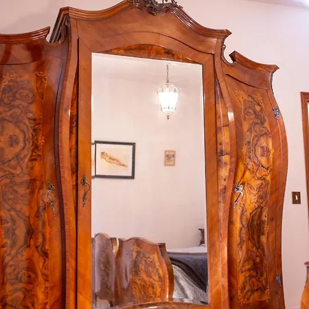 Sunstone Guest house 3*
